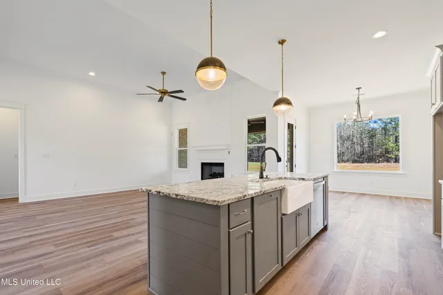 $599,900 | 5064 Sophia Lane, Hernando, MS 38632