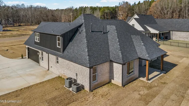 $599,900 | 5064 Sophia Lane, Hernando, MS 38632