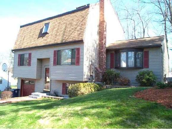 7 Custom Street Nashua, NH 03062 - Photo 1 of 1 Gallery Image 1