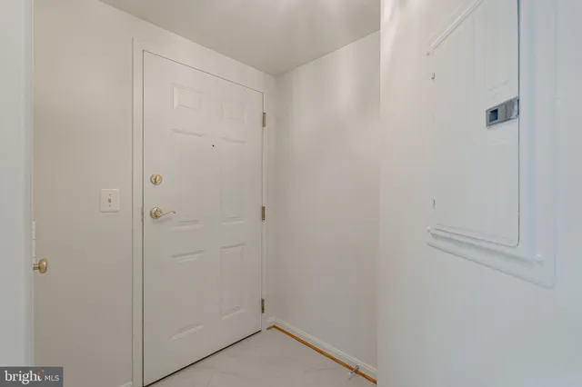 $595,000 | 3830 9th Street North, Unit 509W, Arlington, VA 22203