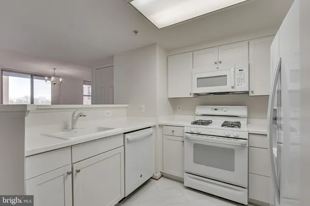 $595,000 | 3830 9th Street North, Unit 509W, Arlington, VA 22203