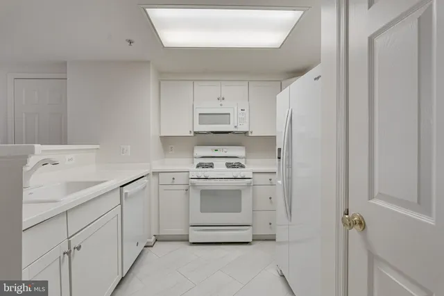 $595,000 | 3830 9th Street North, Unit 509W, Arlington, VA 22203