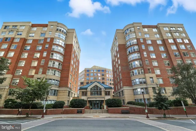 $595,000 | 3830 9th Street North, Unit 509W, Arlington, VA 22203