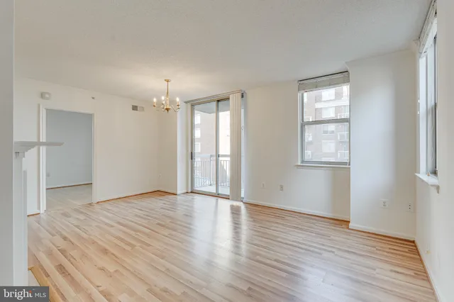 $595,000 | 3830 9th Street North, Unit 509W, Arlington, VA 22203