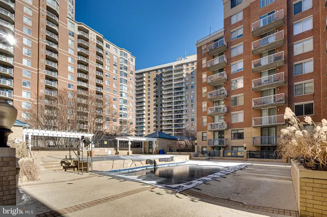 $595,000 | 3830 9th Street North, Unit 509W, Arlington, VA 22203