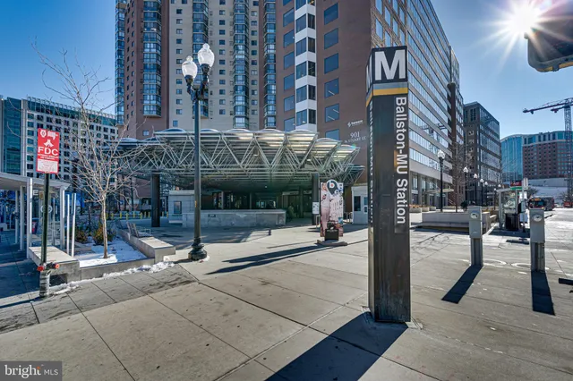 $595,000 | 3830 9th Street North, Unit 509W, Arlington, VA 22203