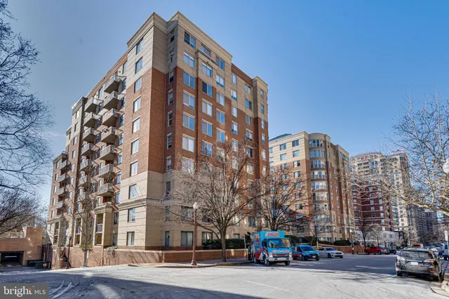 $595,000 | 3830 9th Street North, Unit 509W, Arlington, VA 22203