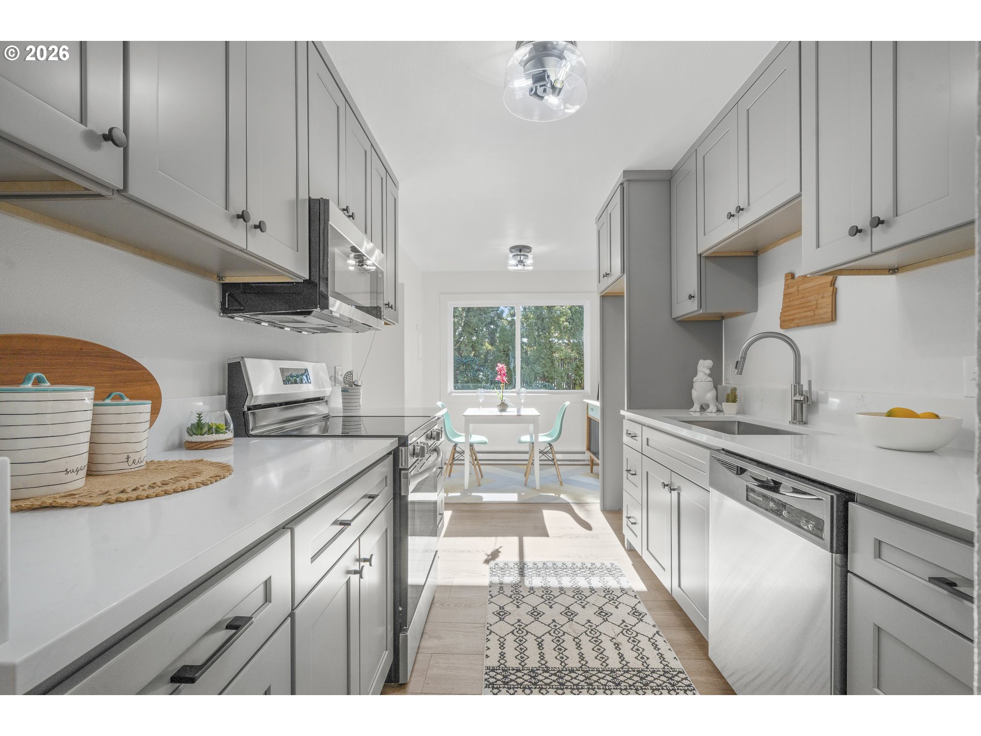 4480 Southwest 96th Avenue, Unit 4 Beaverton, OR 97005 - Photo 6 of 29