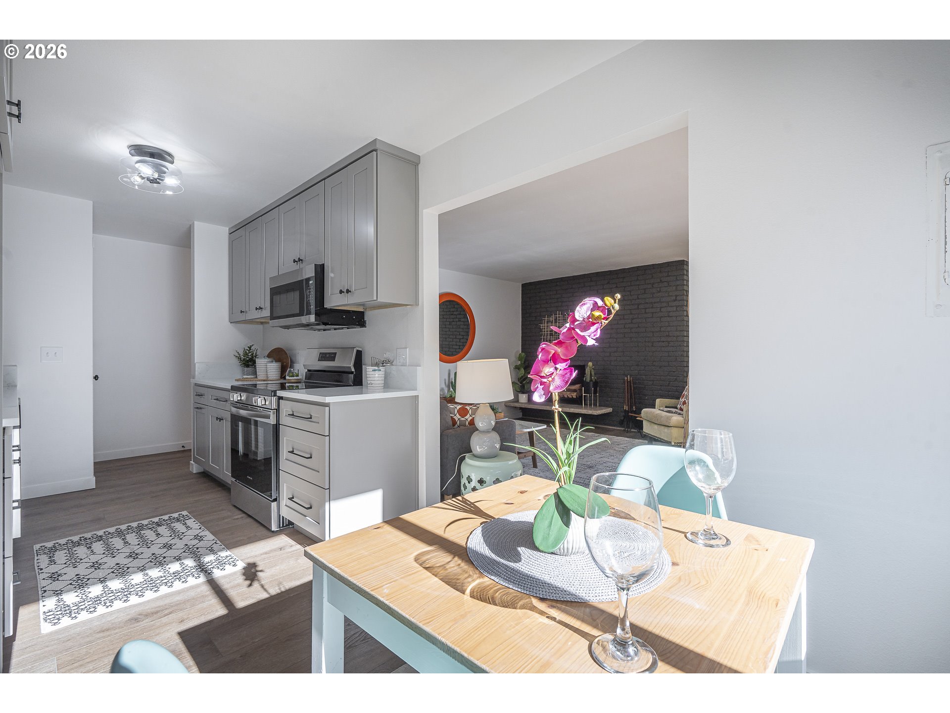 4480 Southwest 96th Avenue, Unit 4 Beaverton, OR 97005 - Photo 8 of 29