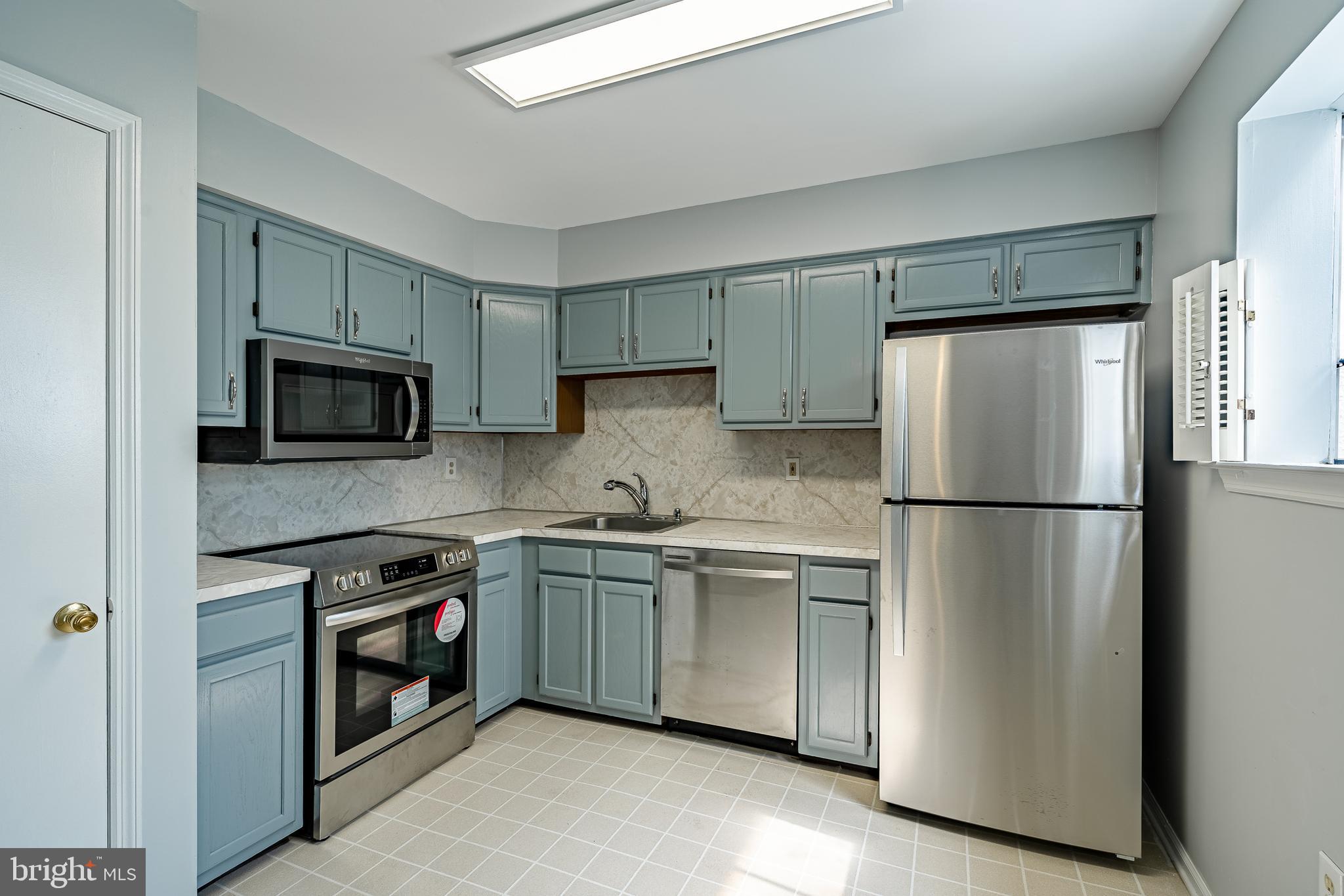 3305 Walnut Ridge Drive Pottstown, PA 19464 - Photo 10 of 27 Gallery Image 10