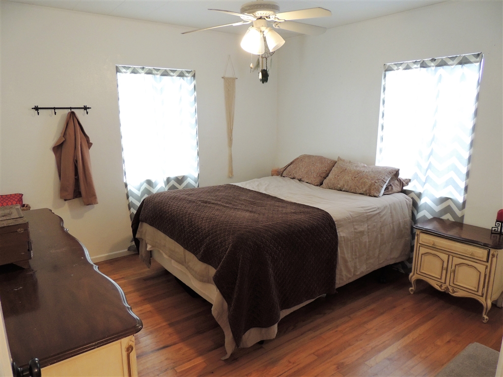 736 Hillsview Road El Cajon, CA 92020 - Photo 12 of 25 Gallery Image 12