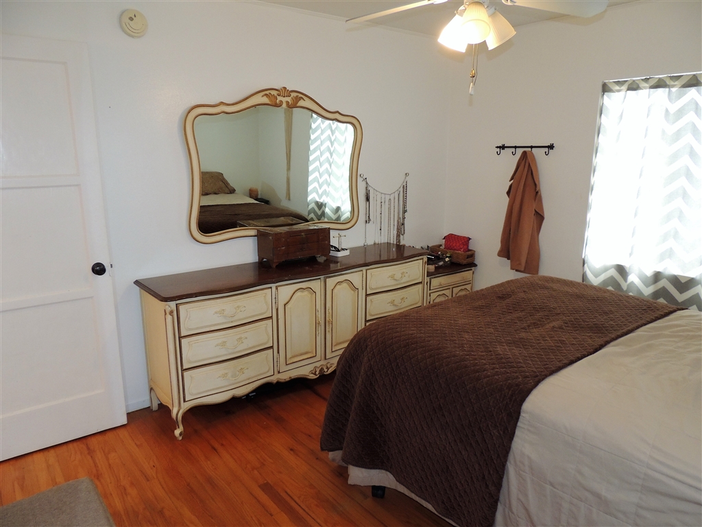 736 Hillsview Road El Cajon, CA 92020 - Photo 13 of 25 Gallery Image 13