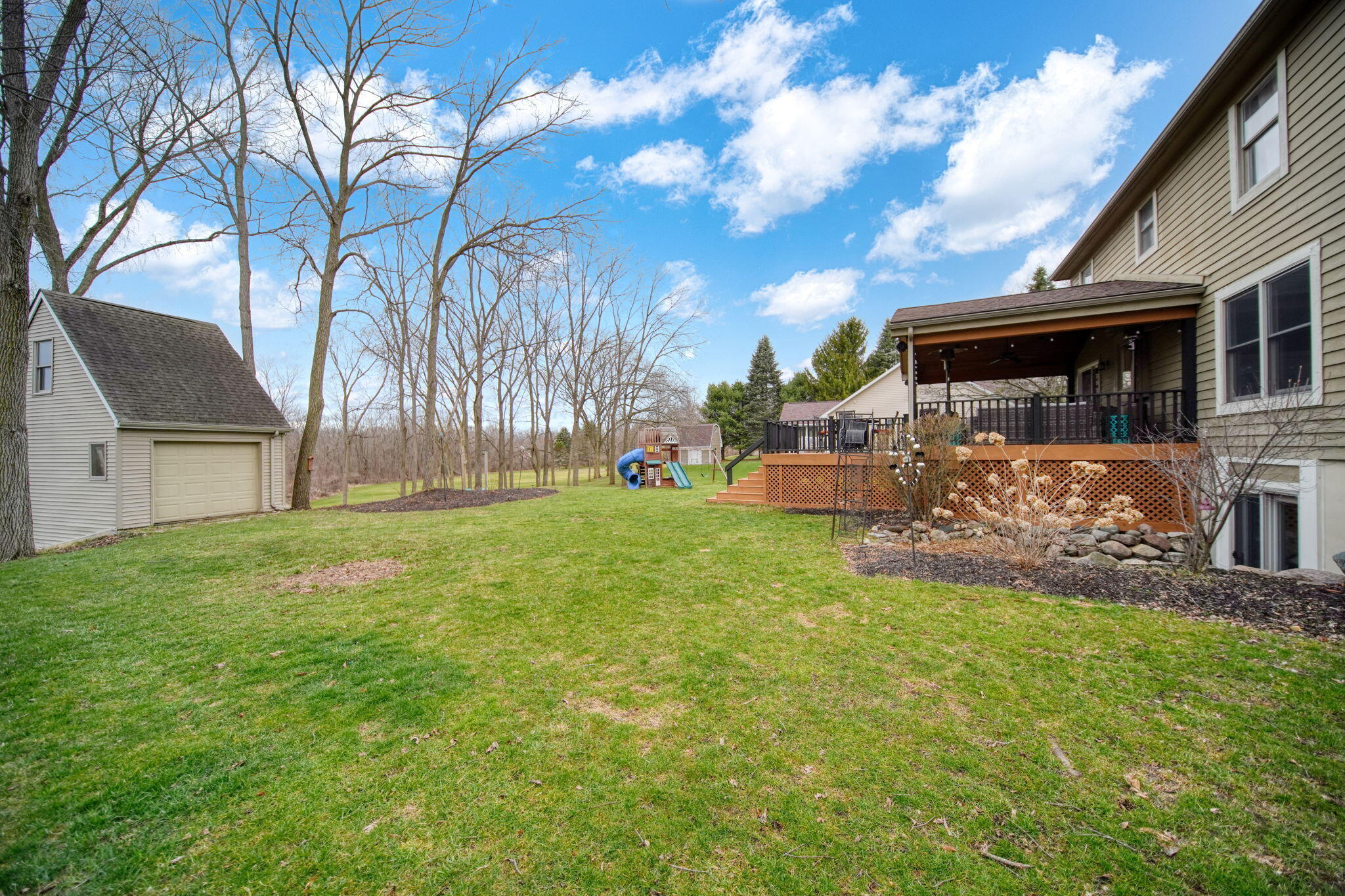 11085 Village Lane Clinton, MI 49236 - Photo 37 of 54 40-web-or-mls-DSC05118_HDR