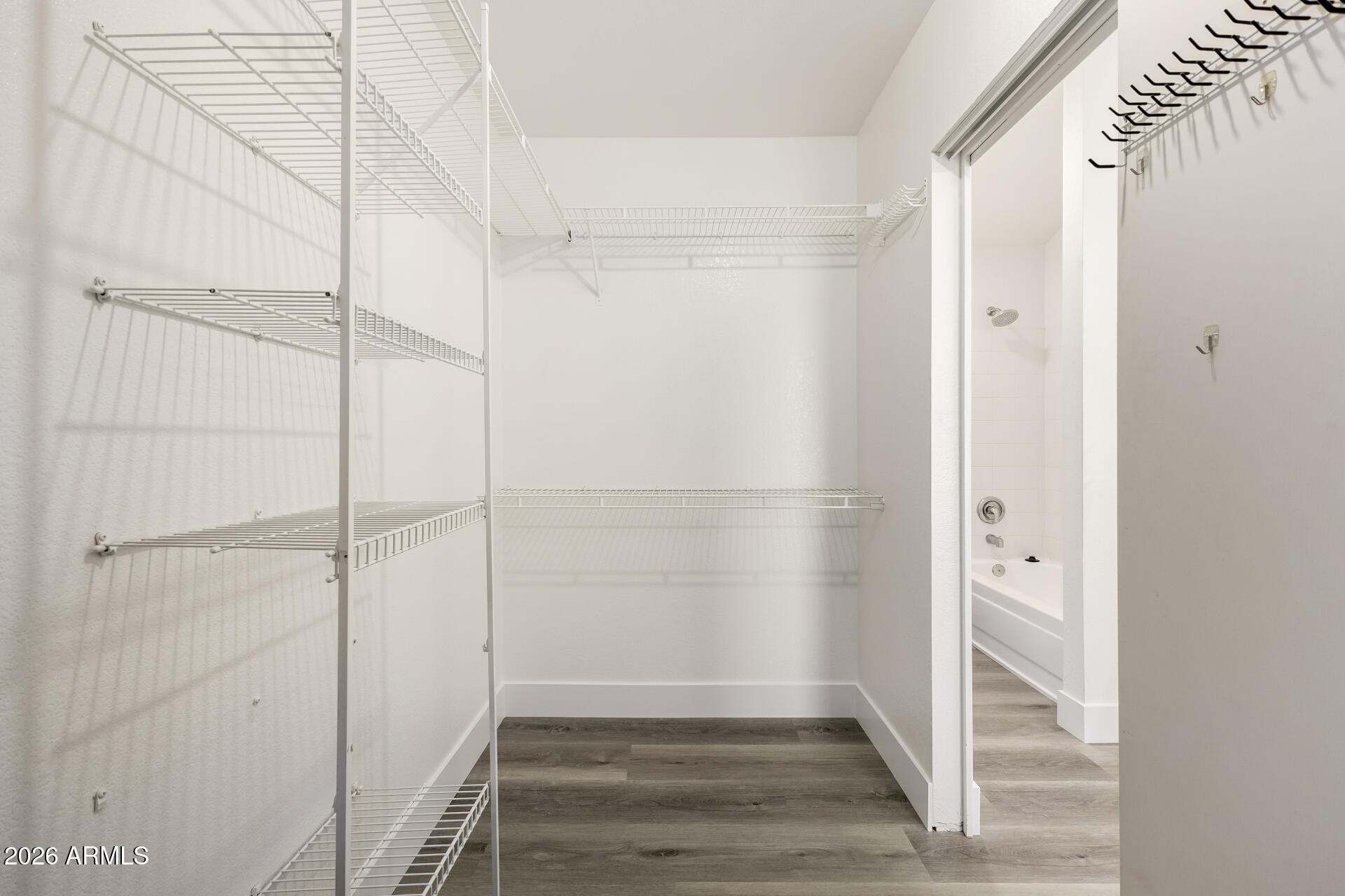 1425 East Commerce Avenue Gilbert, AZ 85234 - Photo 11 of 21 25 Commerce