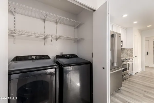 $469,900 | 1425 East Commerce Avenue, Gilbert, AZ 85234