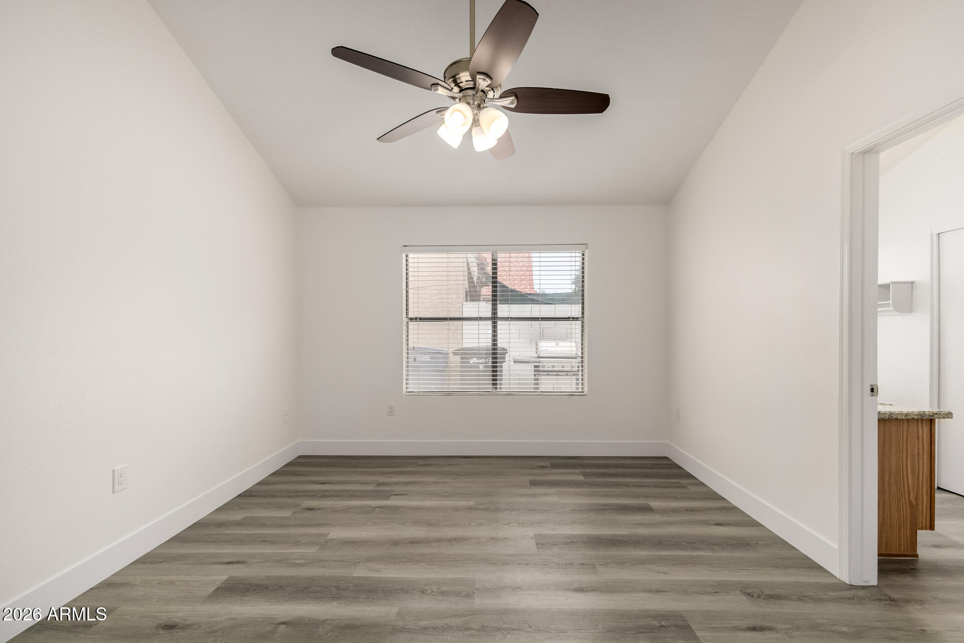 1425 East Commerce Avenue Gilbert, AZ 85234 - Photo 8 of 21 09 Commerce