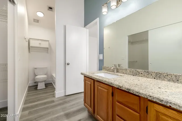 $479,999 | 1425 East Commerce Avenue, Gilbert, AZ 85234