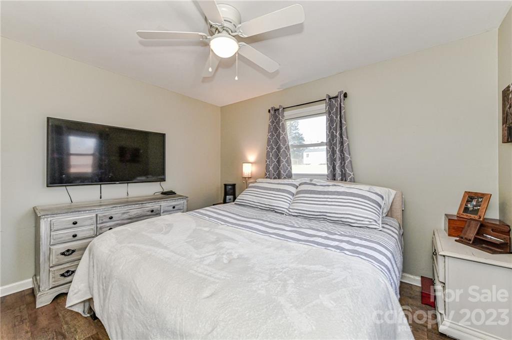 215 Park Road Mount Holly, NC 28120 - Photo 11 of 24 Gallery Image 11