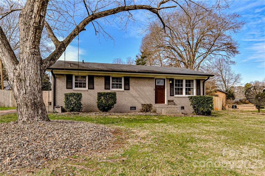 215 Park Road Mount Holly, NC 28120 - Photo 23 of 24 Gallery Image 23