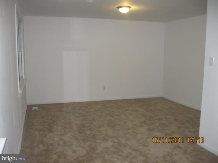 1611 Robin Hill Place Clementon, NJ 08021 - Photo 14 of 20 Gallery Image 14