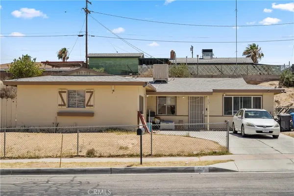 $279,000 | 530 East Mountain View Street, Barstow, CA 92311