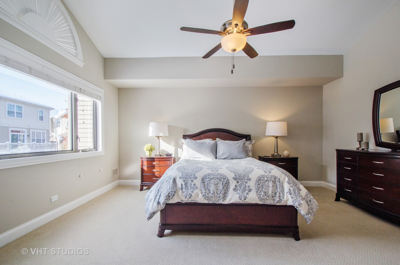 70 South Dee Road, Unit B Park Ridge, IL 60068 - Photo 14 of 28