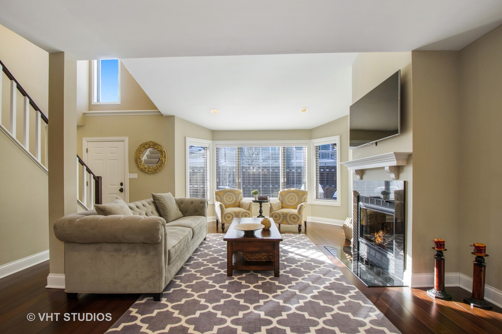 70 South Dee Road, Unit B Park Ridge, IL 60068 - Photo 5 of 28