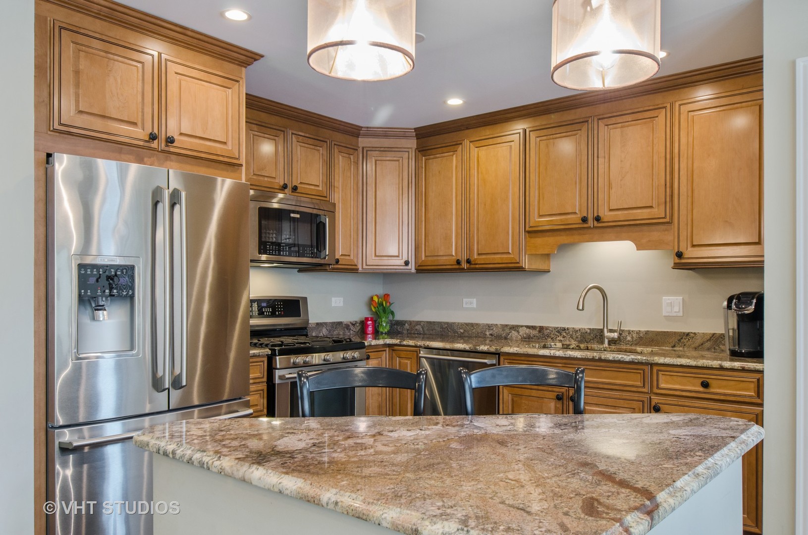 70 South Dee Road, Unit B Park Ridge, IL 60068 - Photo 8 of 28