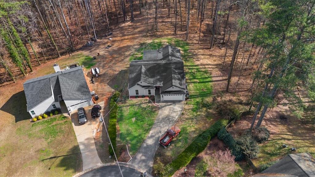 5802 Bay Pointe Sound Acworth, GA 30101 - Photo 39 of 41 a bird view of building and trees