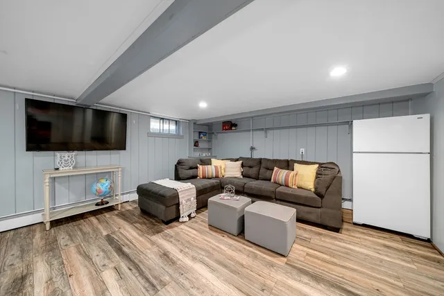 $529,500 | 69 Pond Street, Georgetown, MA 01833