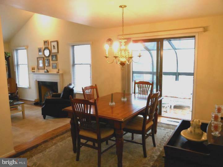 216 Springhouse Pond Wayne, PA 19087 - Photo 4 of 20 Dining Room