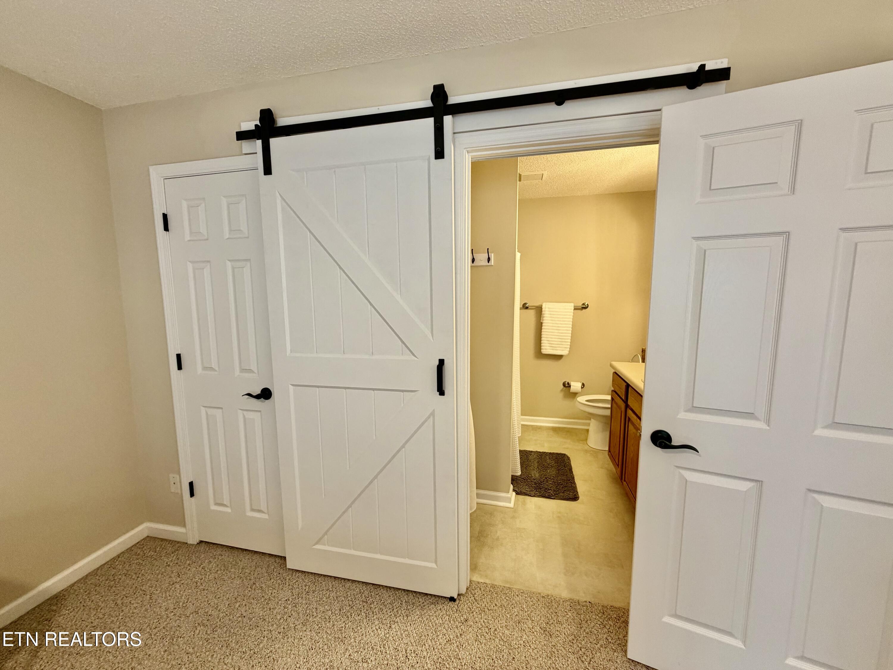 8045 Stablegate Way Powell, TN 37849 - Photo 14 of 22 IMG_8545