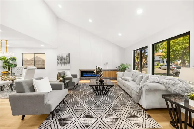 $1,965,000 | 25011 Mammoth Circle, Lake Forest, CA 92630