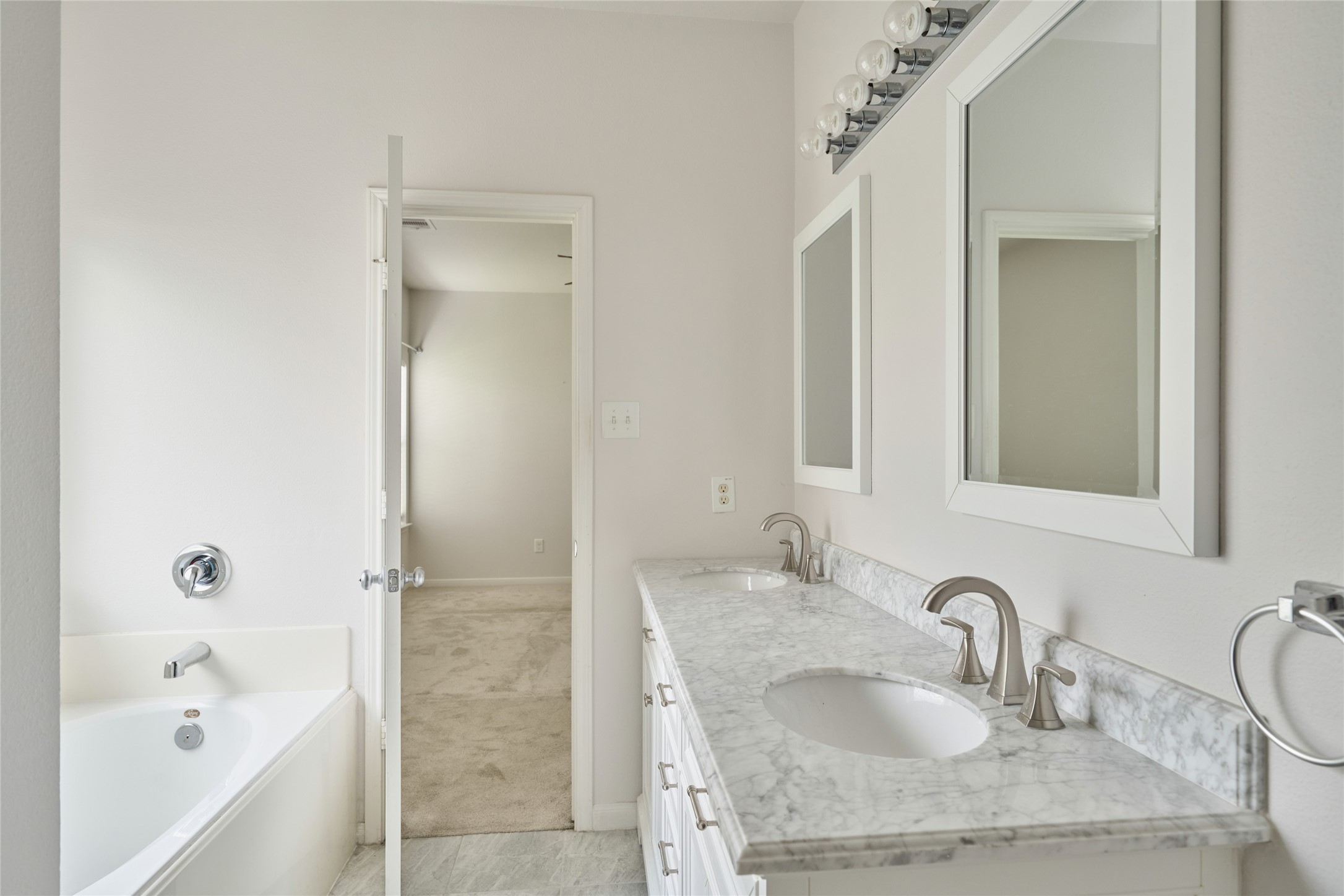21718 Grassy Hill Lane Spring, TX 77388 - Photo 18 of 34 Double sink vanity