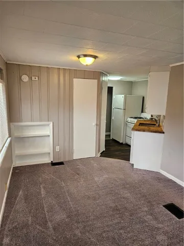 $950 | 234 Brayton Road, Greece, NY 14616