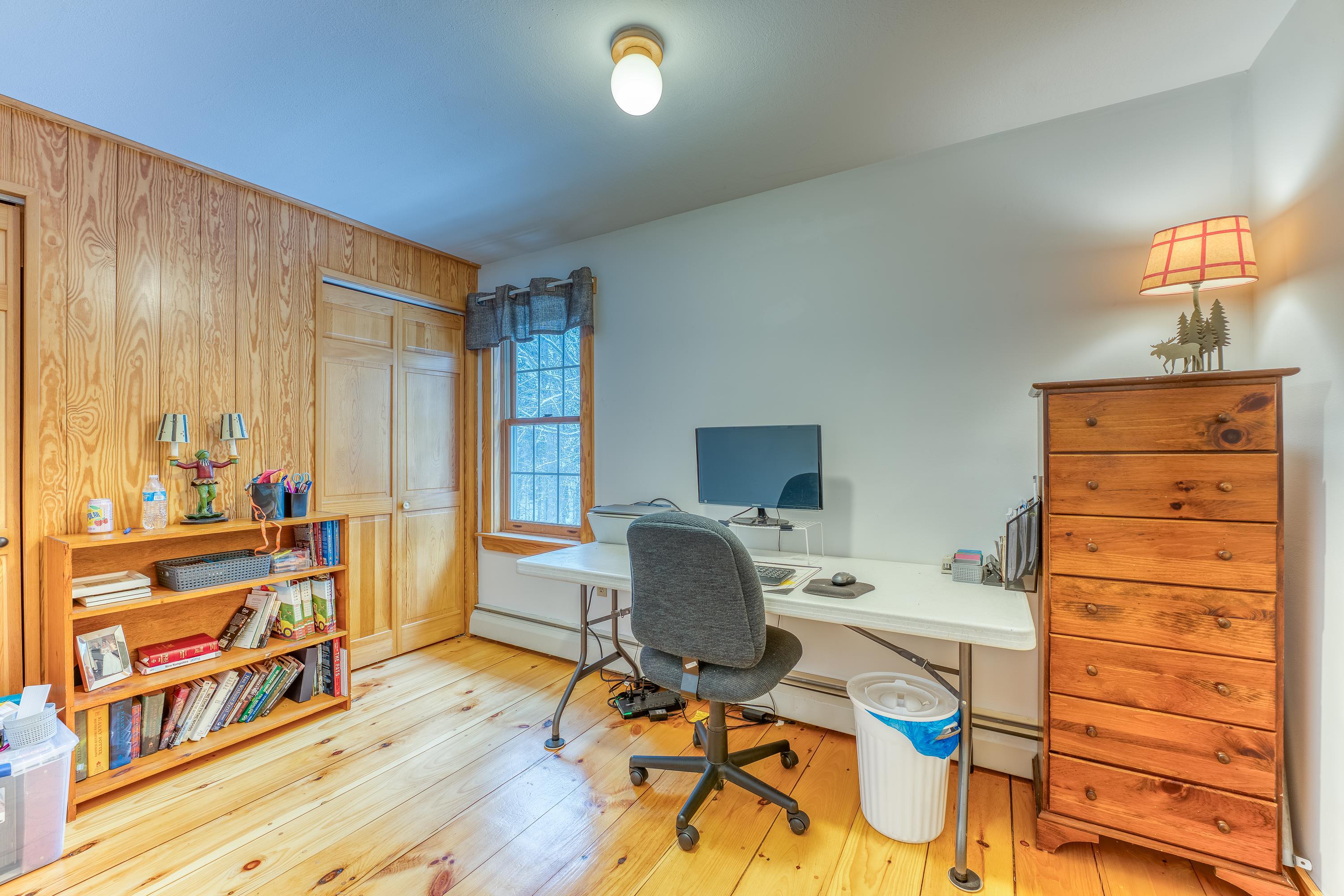 33 Spring Street Whitefield, NH 03598 - Photo 14 of 27