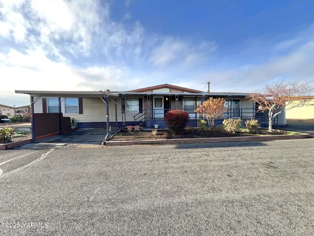 $73,000 | 55 East Washington Avenue, Unit 177, Yakima, WA 98903