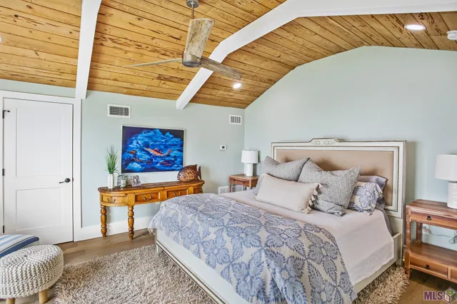 $875,000 | 115 Seagull Lane, Lake Charles, LA 70607