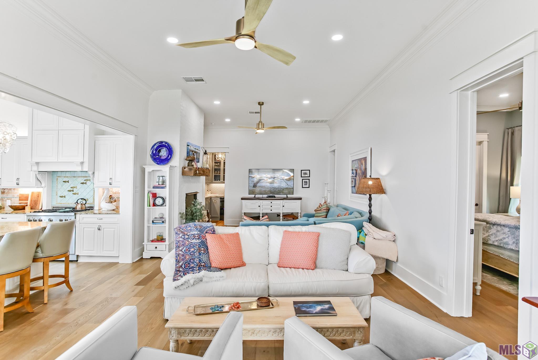 115 Seagull Lane Lake Charles, LA 70607 - Photo 9 of 36 Liv