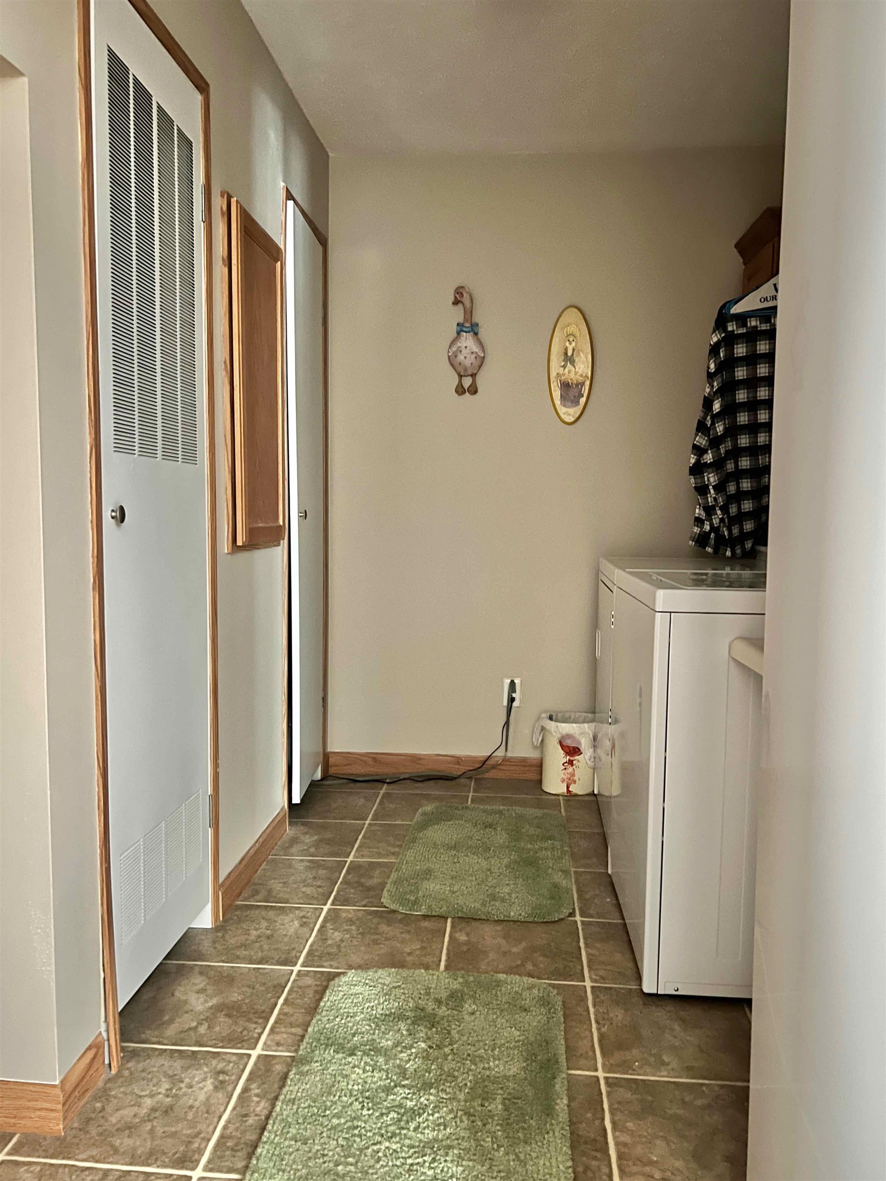 1664 South Coleman Road Shepherd, MI 48883 - Photo 51 of 73 1896731-50.JPG