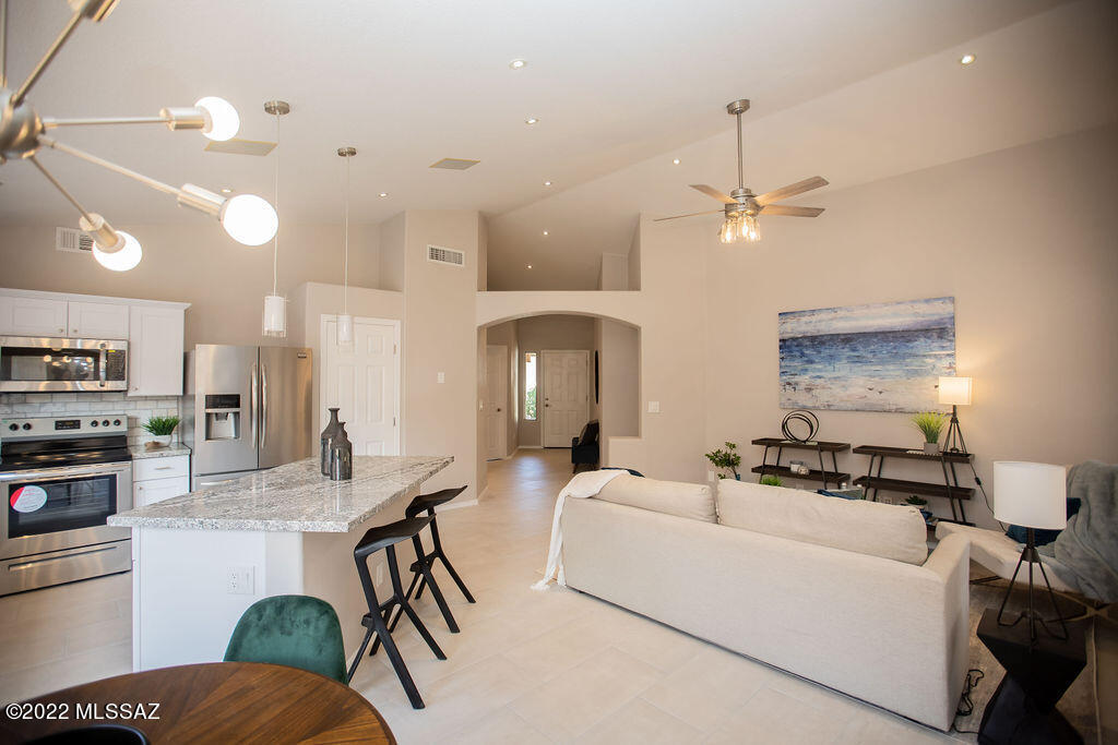 8714 North Frampton Place Tucson, AZ 85742 - Photo 36 of 46
