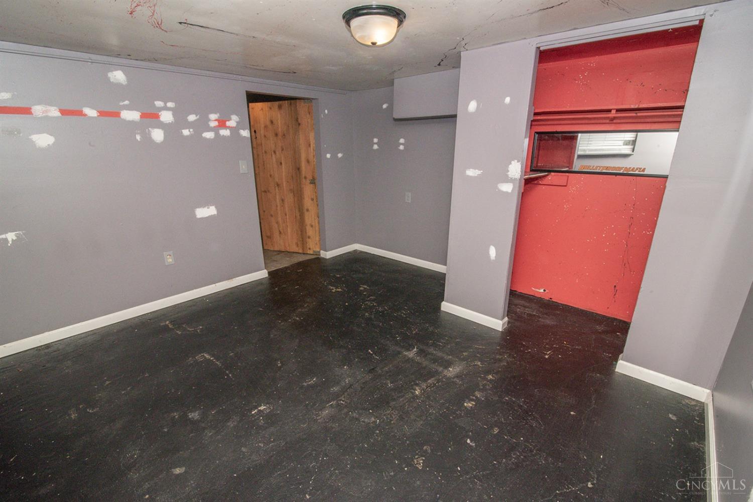 201 Chapel Road Amelia, OH 45102 - Photo 25 of 34 Gallery Image 25