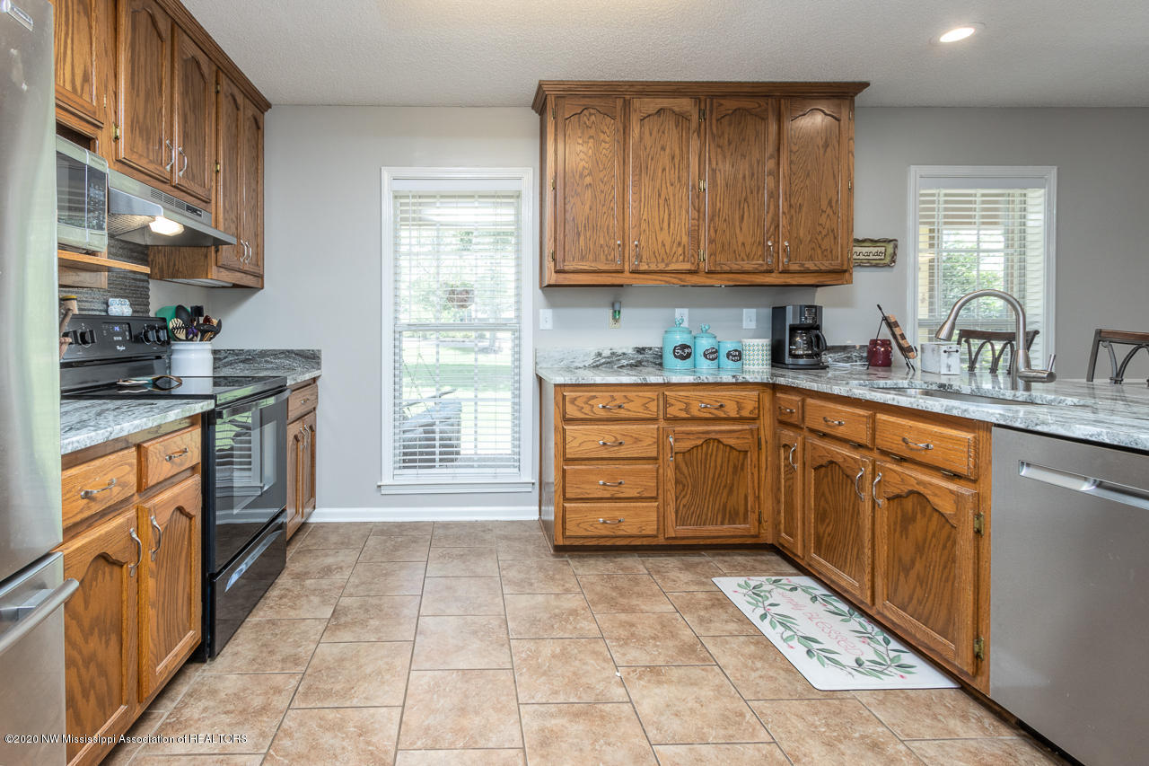 3077 Scott Road Hernando, MS 38632 - Photo 10 of 28 ScottRd-49-Edit