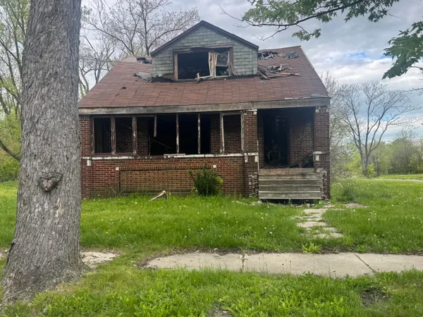 $6,500 | 19610 Hoyt Street, Detroit, MI 48205