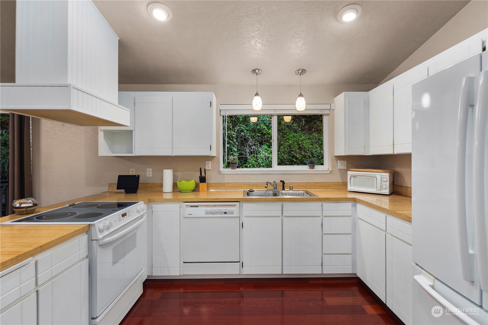 12717 Machias Cutoff Road Lake Stevens, WA 98258 - Photo 10 of 27 Gallery Image 10