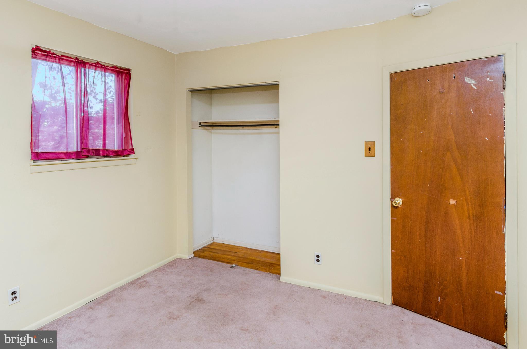 536 Fairhurst Road Fairless Hills, PA 19030 - Photo 22 of 38