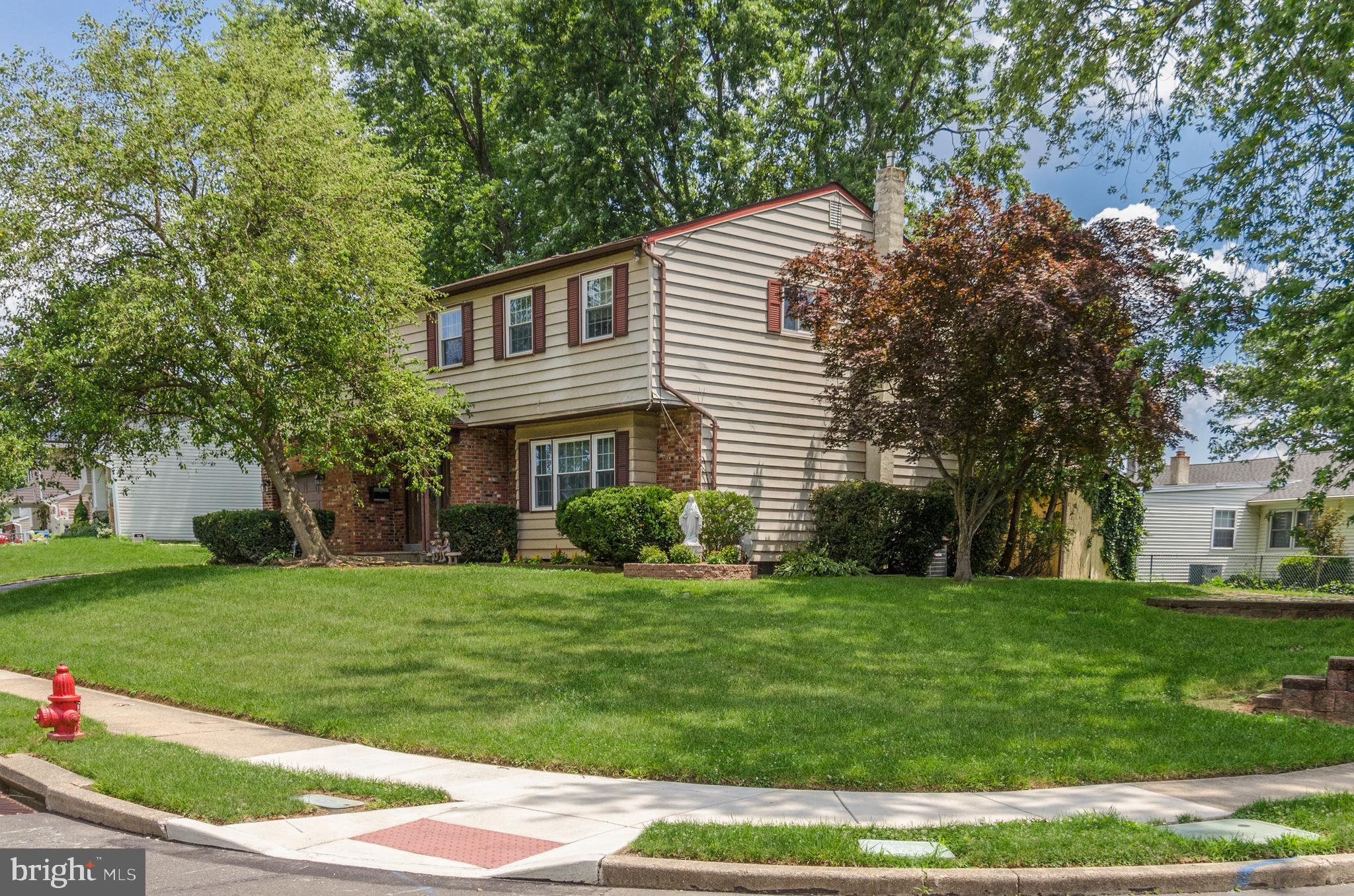 536 Fairhurst Road Fairless Hills, PA 19030 - Photo 33 of 38