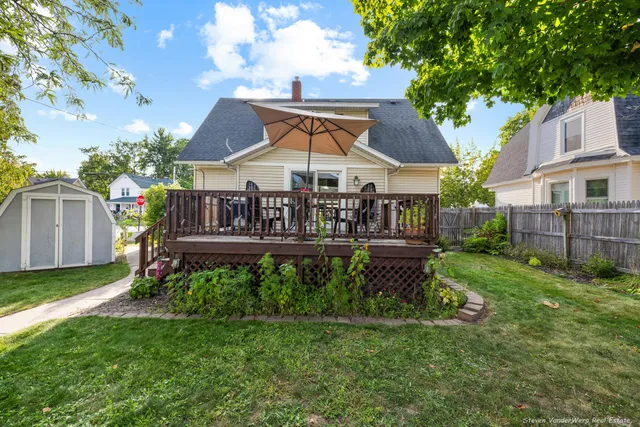 $275,000 | 120 South Union Street, Sparta, MI 49345