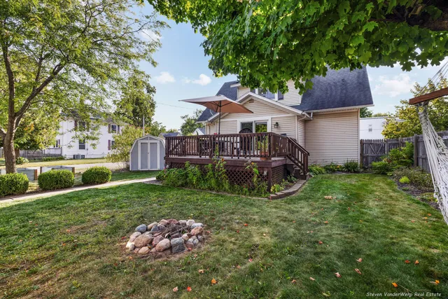 $275,000 | 120 South Union Street, Sparta, MI 49345