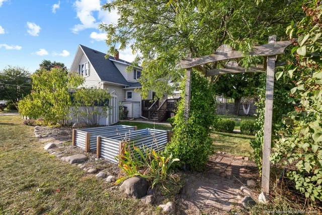 $275,000 | 120 South Union Street, Sparta, MI 49345